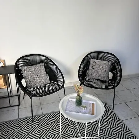 Hebergement Studio Saint-Martin-des-Noyers Exterior foto